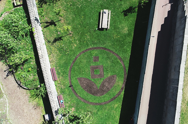 we resist. Mandala, Installation, with Logos and 10 different plants,  D=9,0m, 
